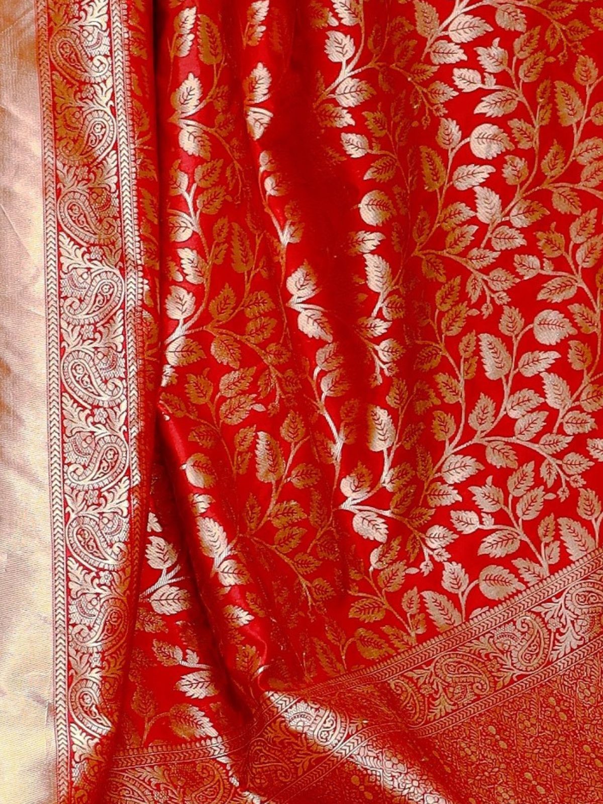 Odette Orange Banarasi Silk Woven Saree With Unstitched Blouse For Women