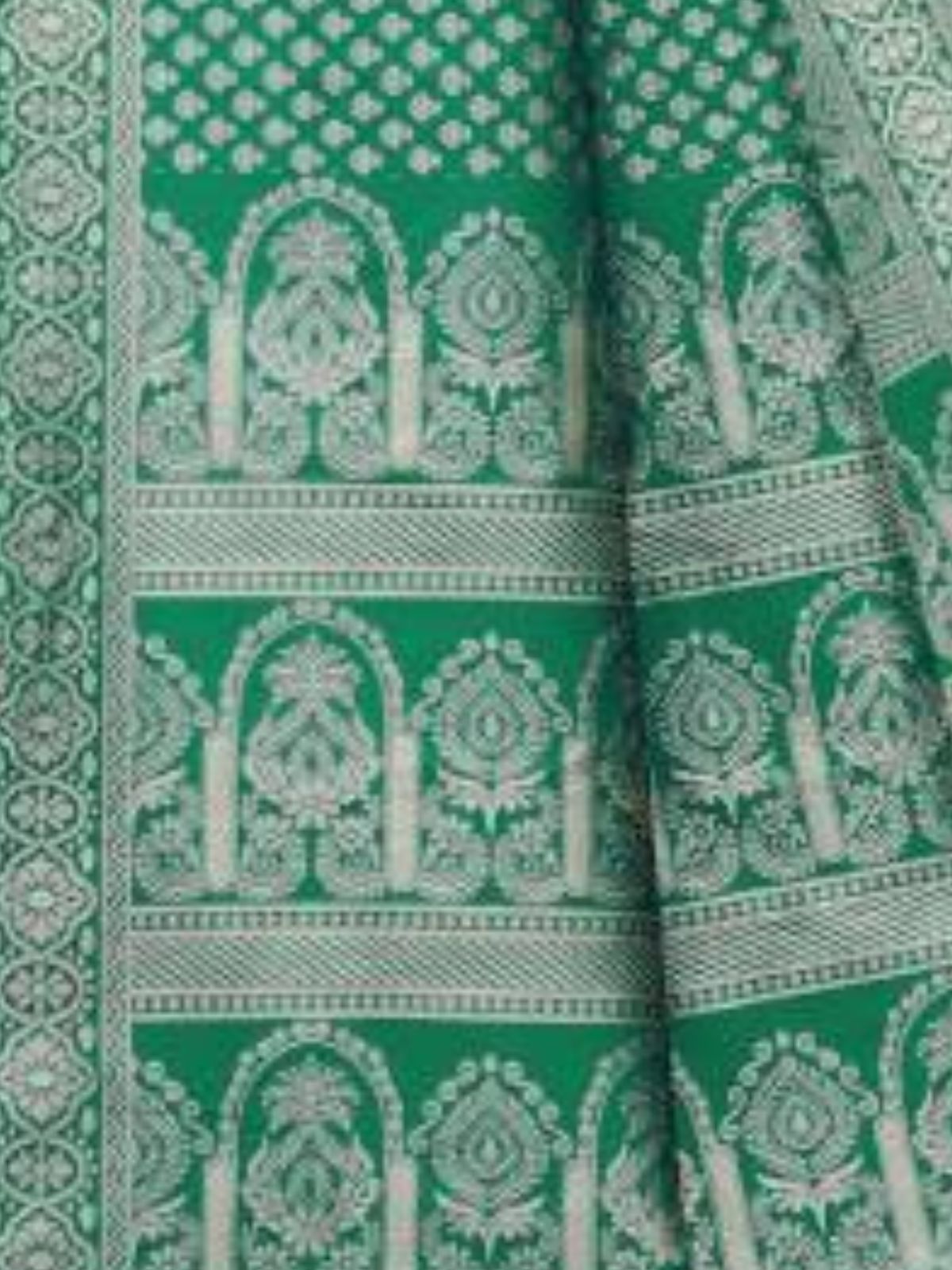 Odette Green Banarasi Silk Woven Saree With Unstitched Blouse For Women