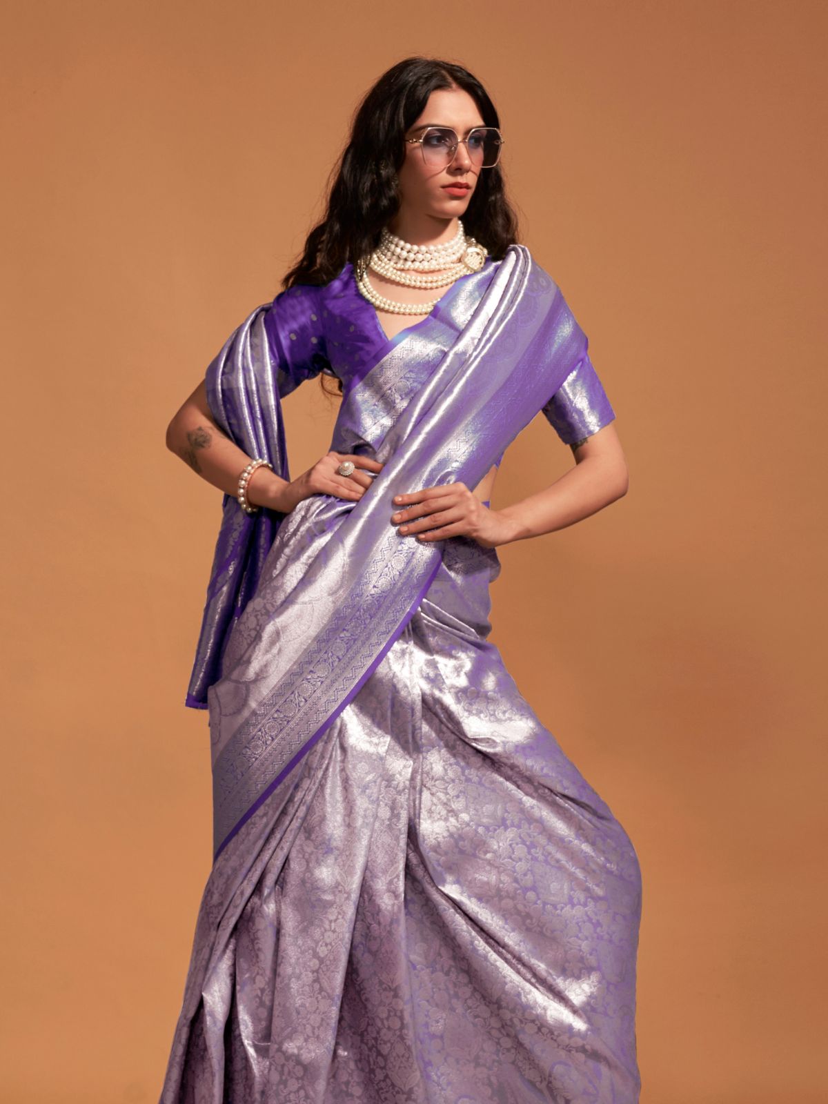 Odette Purple Silk Blend Woven Saree With Unstitched Blouse For Women