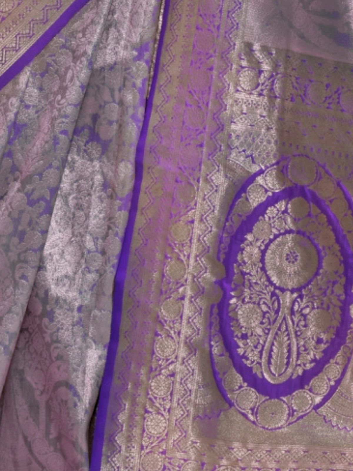 Odette Purple Silk Blend Woven Saree With Unstitched Blouse For Women