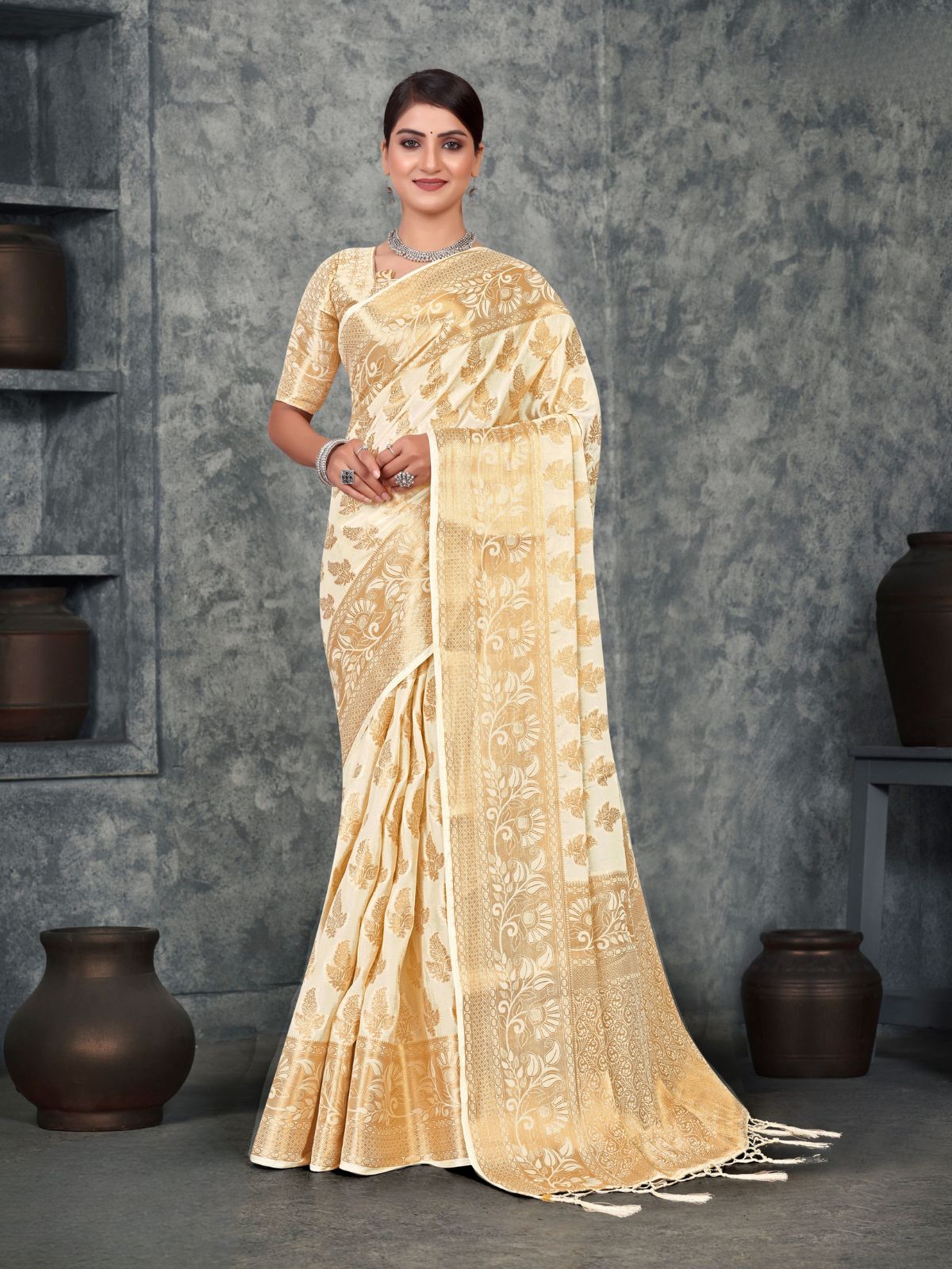 Odette Off White Viscose  Woven Saree With Unstitched Blouse For Women