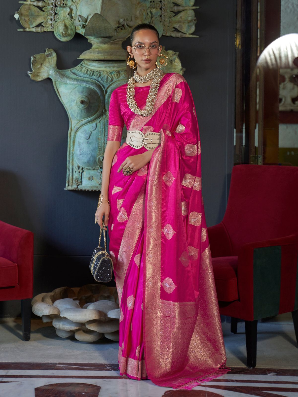 Odette Pink Silk Blend Woven Saree With Unstitched Blouse for Women