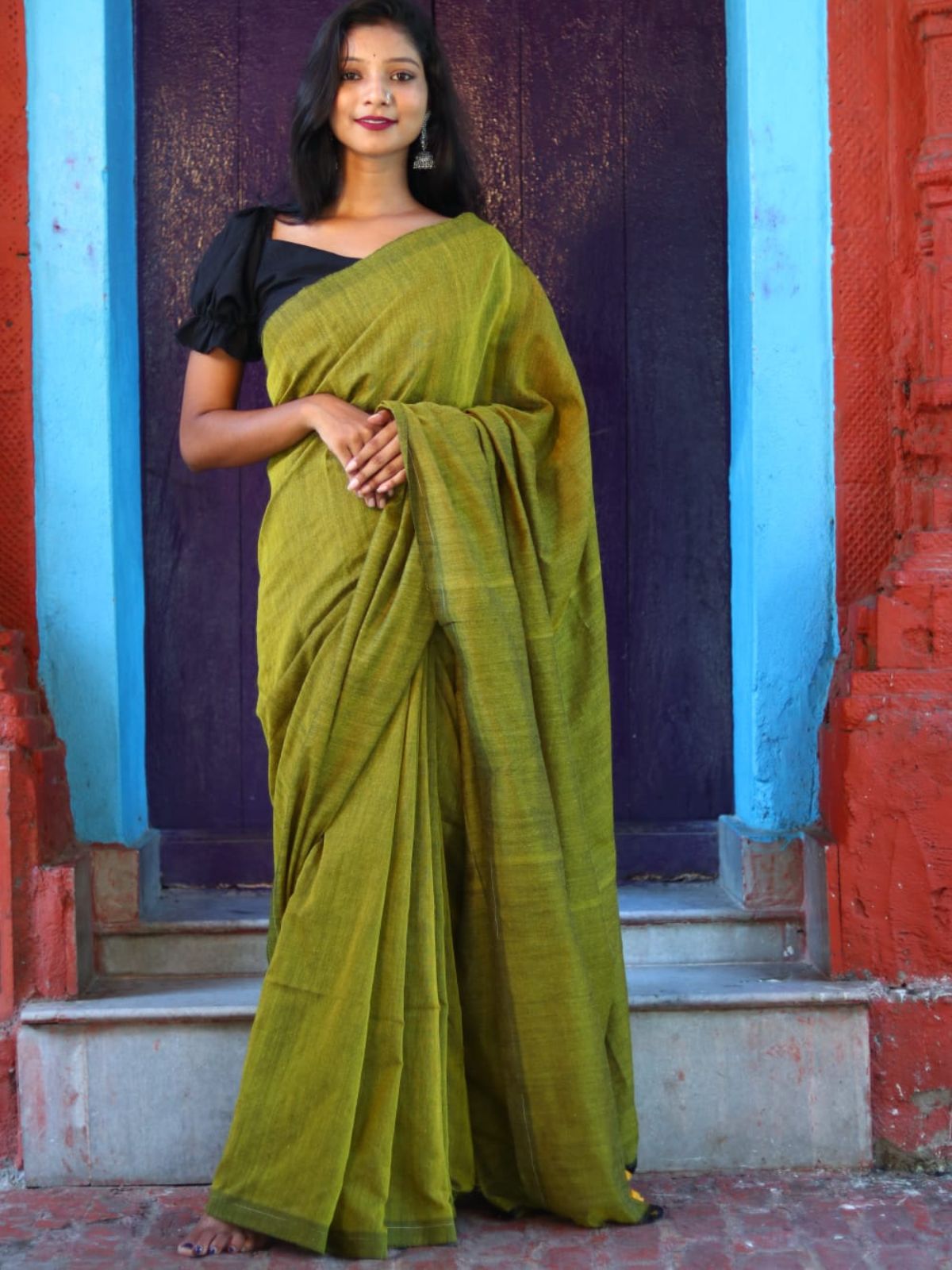 Odette Green Cotton  Saree  With Unstitched Blouse for Women