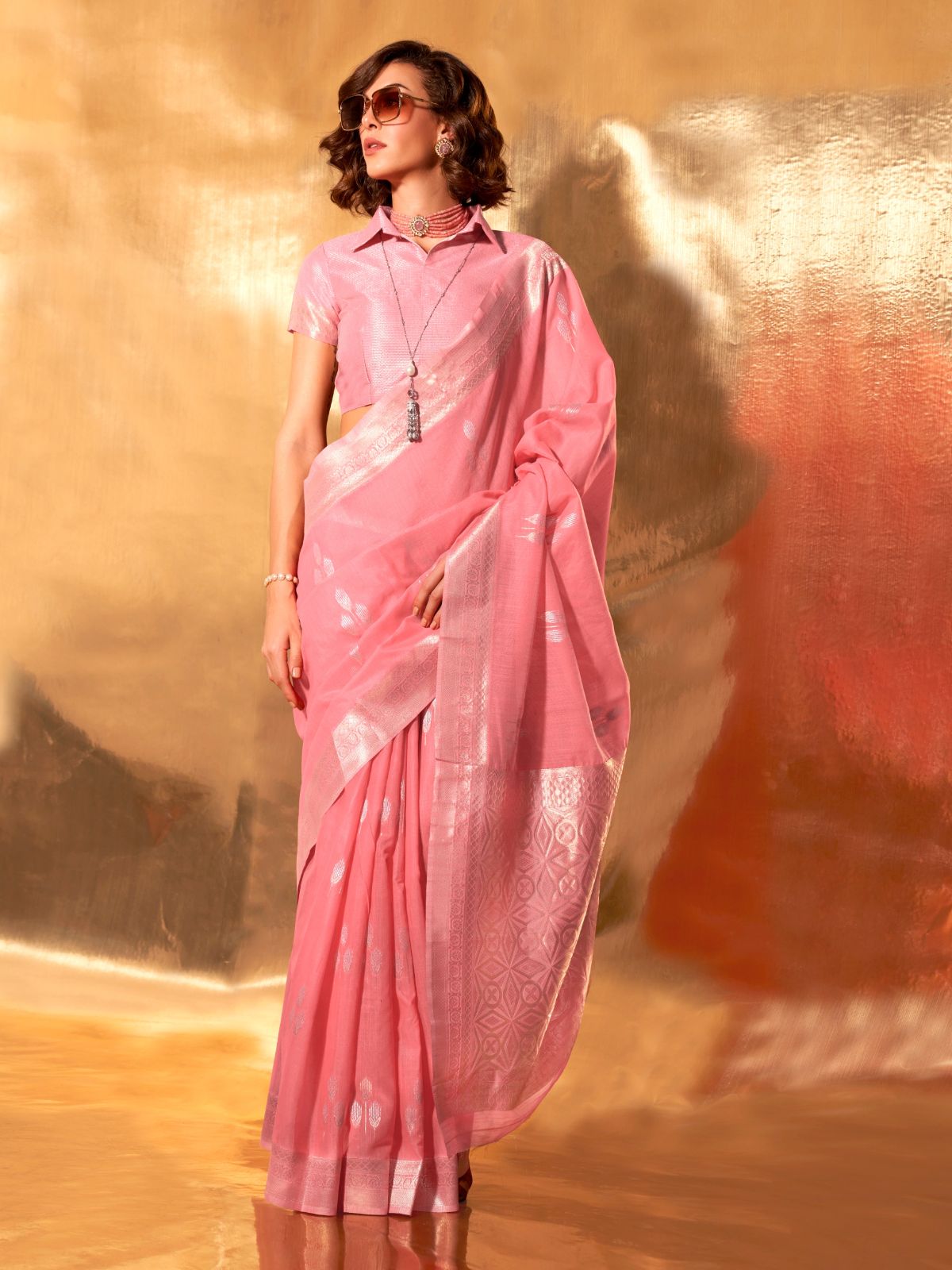 Odette Pink Linen Woven Saree With Unstitched Blouse For Women