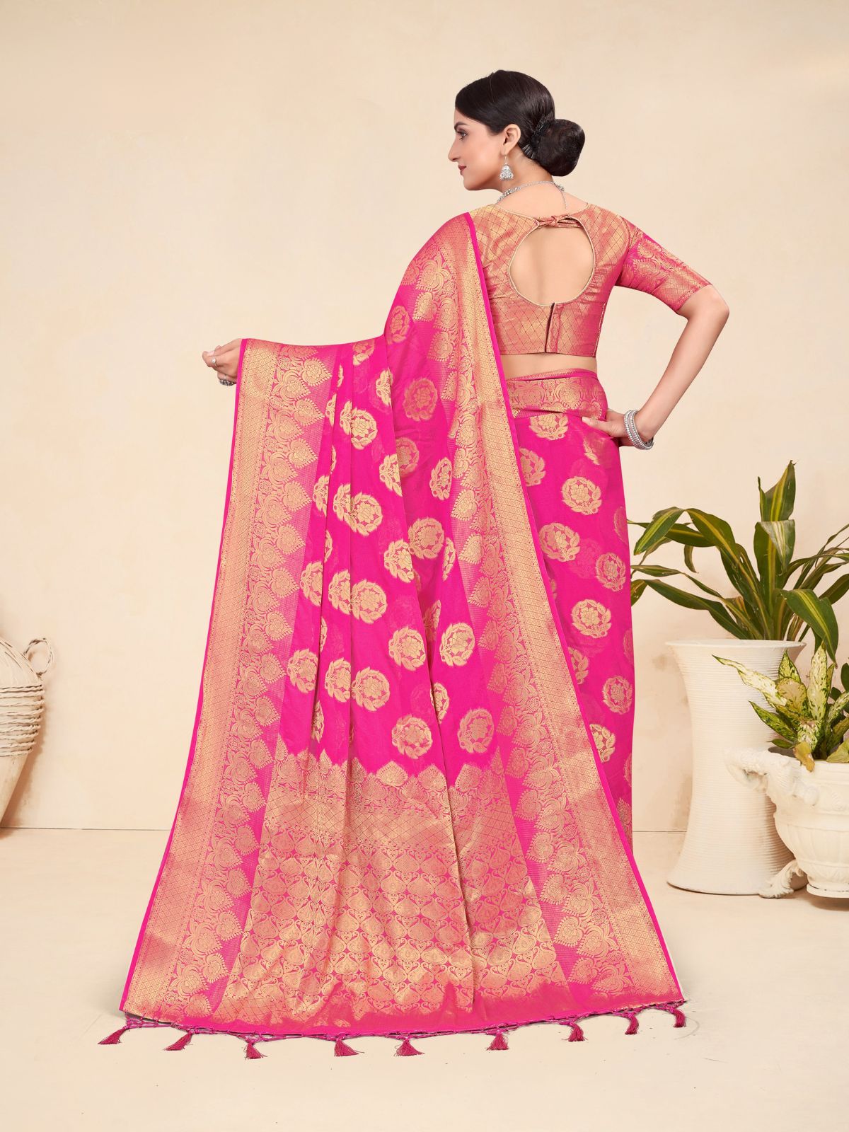 Odette Pink Viscose  Woven Saree With Unstitched Blouse For Women