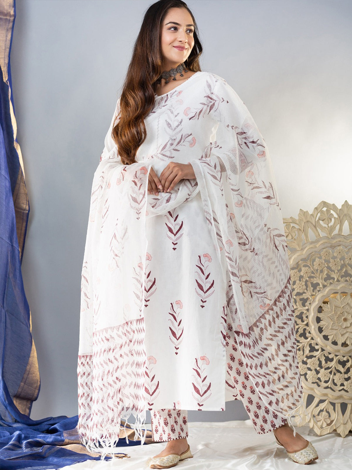 Odette White Cotton Blend Printed Straight Kurta Set For Women