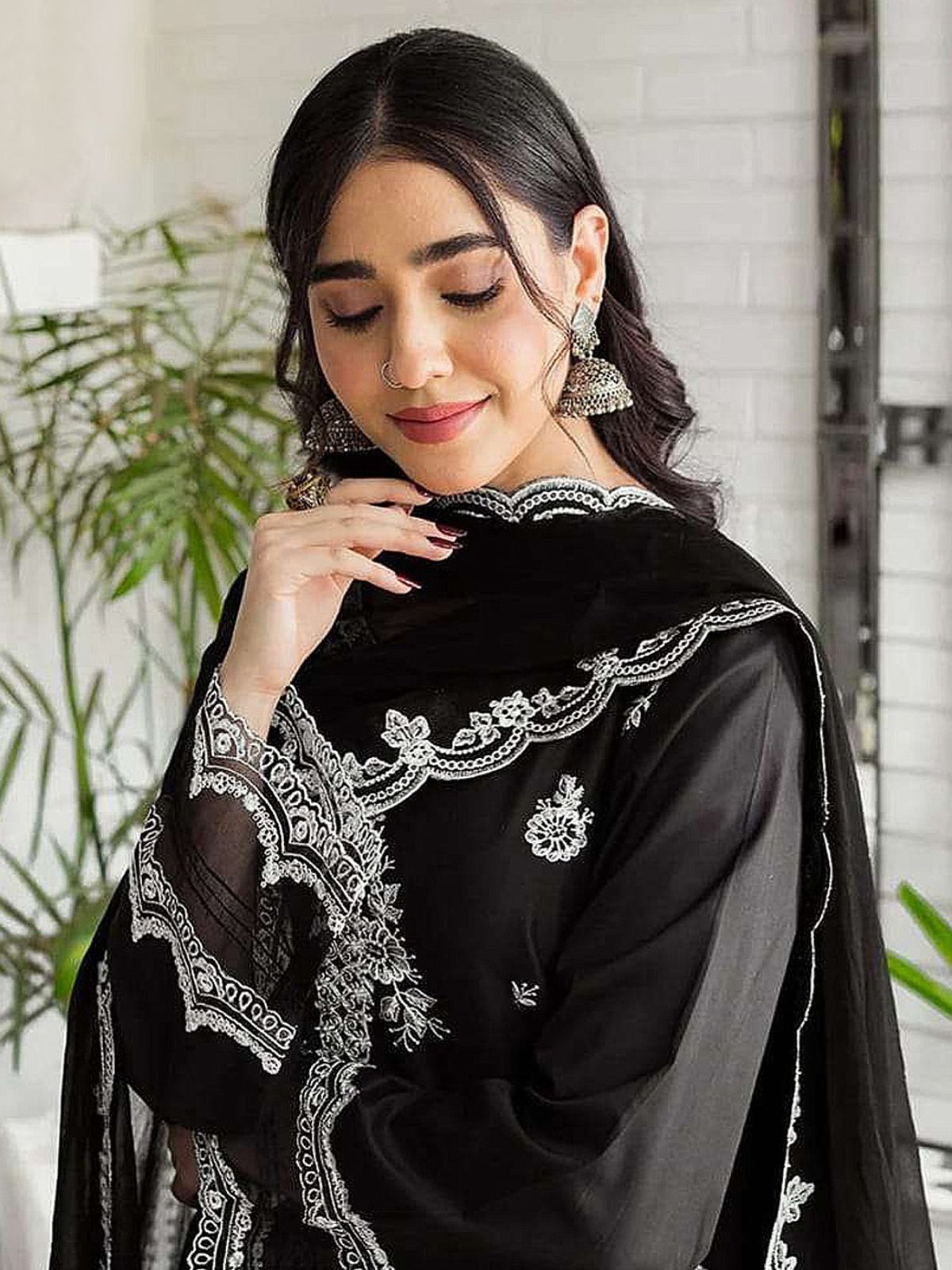 Odette Black Georgette Embroidered Semi-Stitched Kurta Set For Women