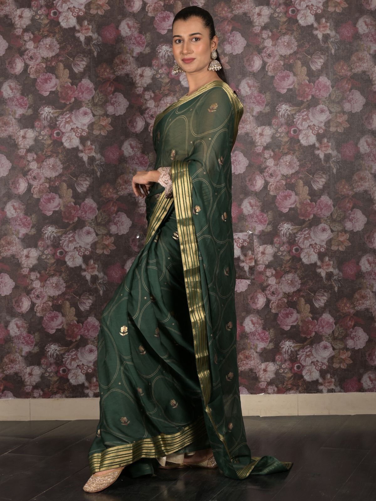 Odette Green Chiffon Printed Saree With Unsitched Blouse For Women