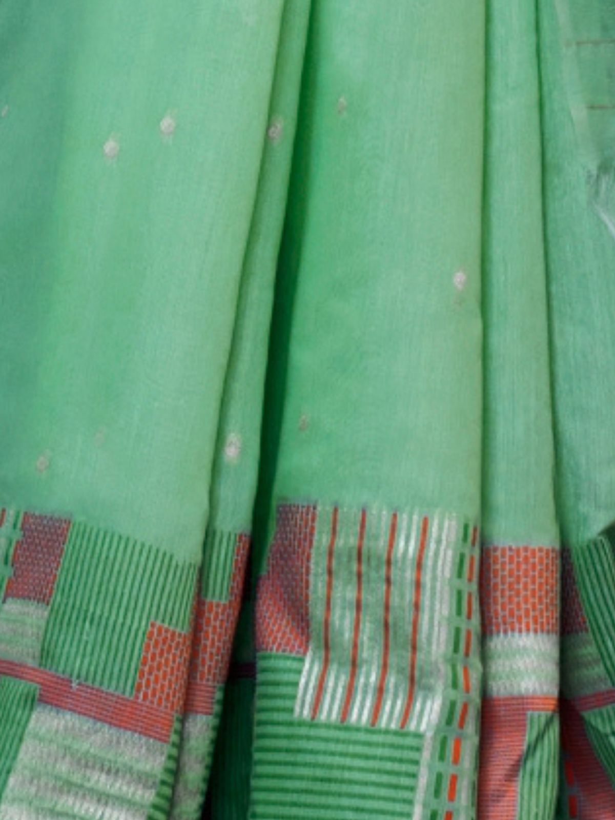 Odette Light Green Silk Blend Woven Saree With Unstitched Blouse For Women