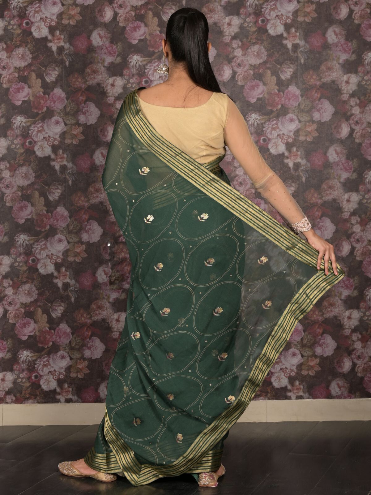 Odette Green Chiffon Printed Saree With Unsitched Blouse For Women