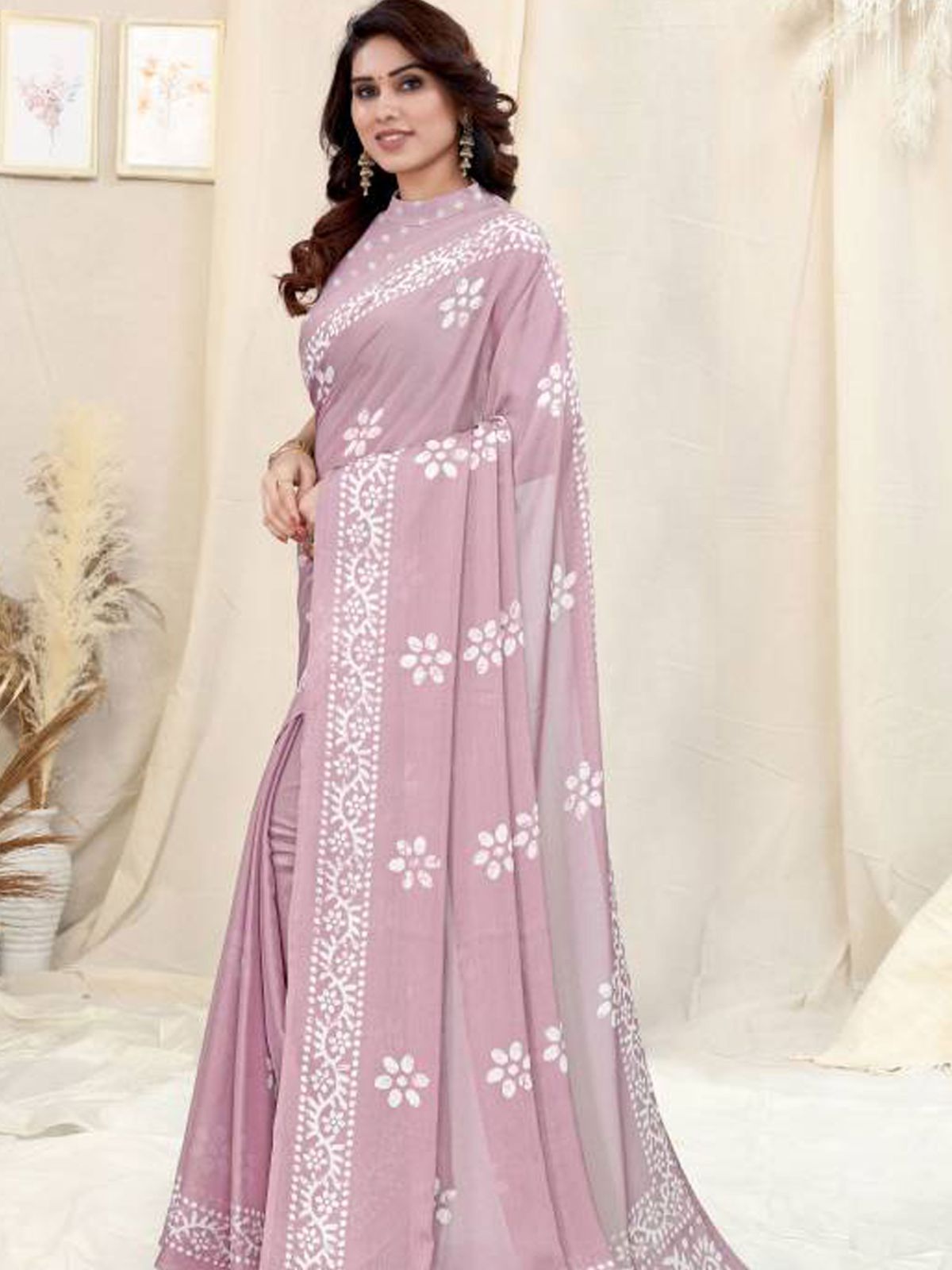 Odette Partywear levender Printed Chinon Chiffon Saree with Unstitched Blouse for Women