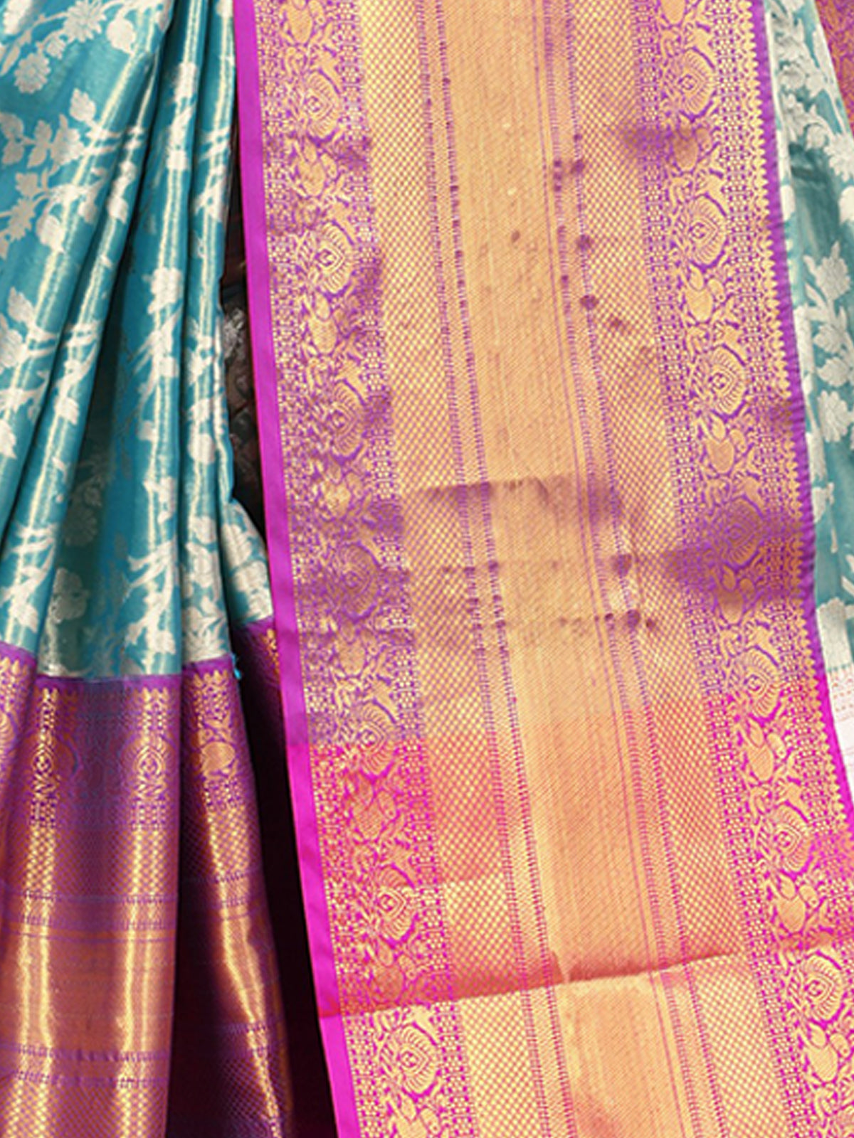 Blue Silk Woven Saree With Unstitched Blouse