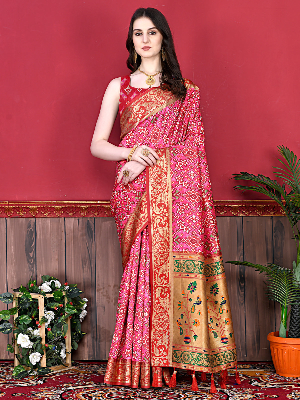 Latest Kanchipuram Silk Saree For Women To Show Amazing Fashion Sense