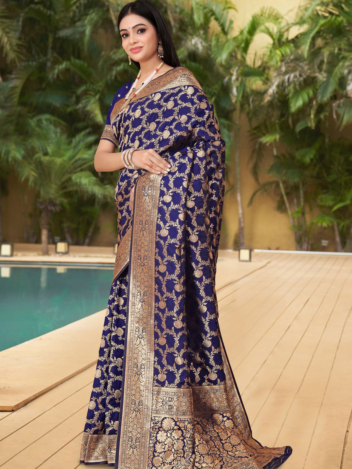 Odette Navy Blue Woven Banarasi Silk Saree With unstitched Blouse For Women