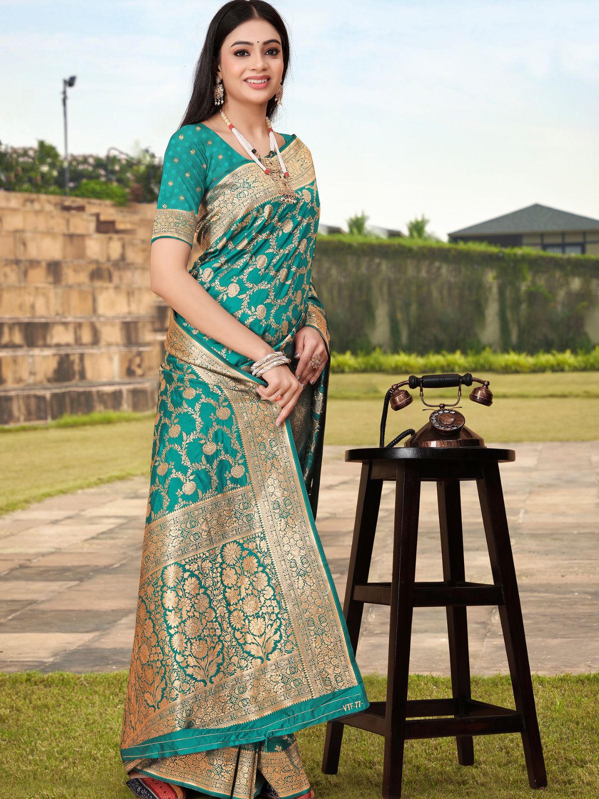 Odette Teal Woven Banarasi Silk Saree With Unstitched Blouse For Women