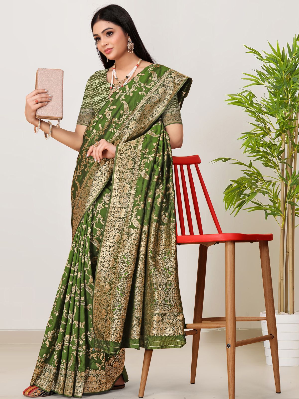 Odette Green Woven Banarasi Silk Saree With Unstitched Blouse For Women