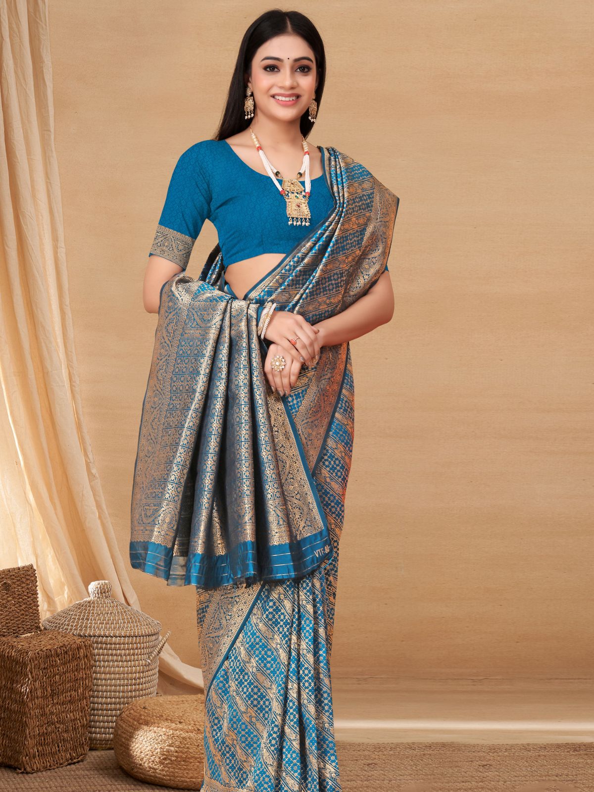 Odette Blue Woven Banarasi Silk Saree With unstitched Blouse For Women