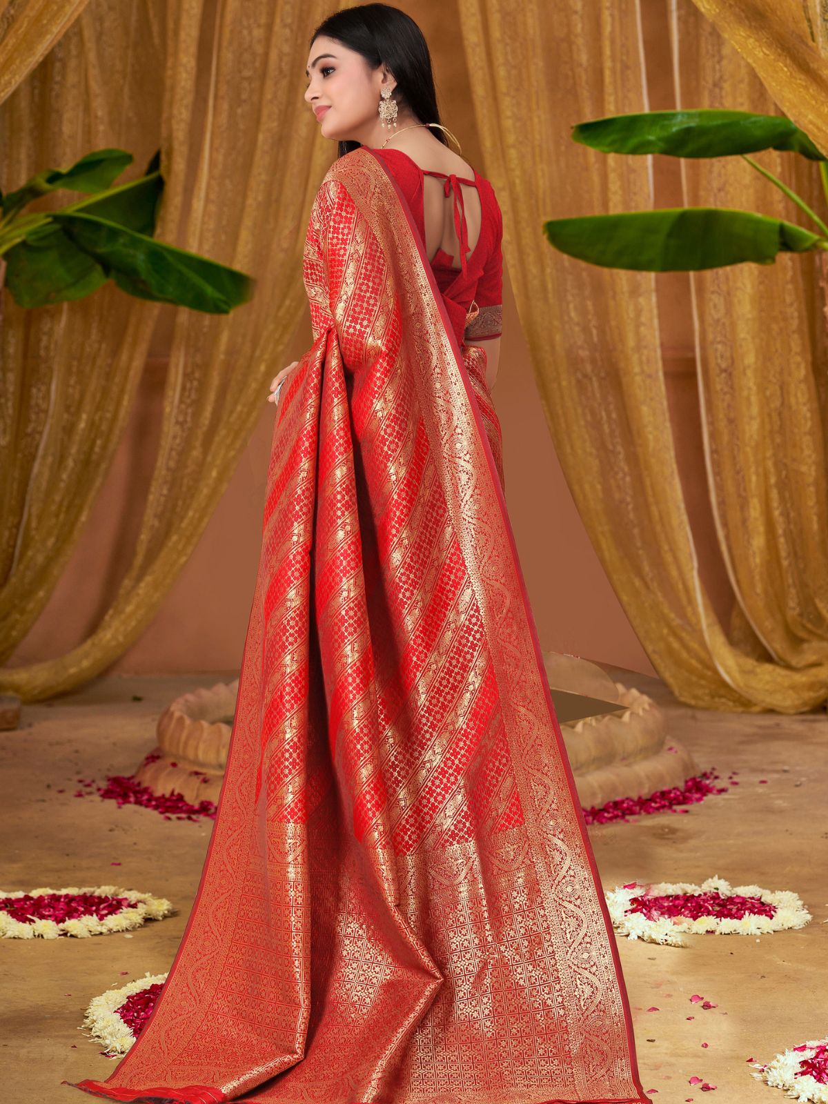 Odette Red Woven Banarasi Silk Saree With unstitched Blouse For Women