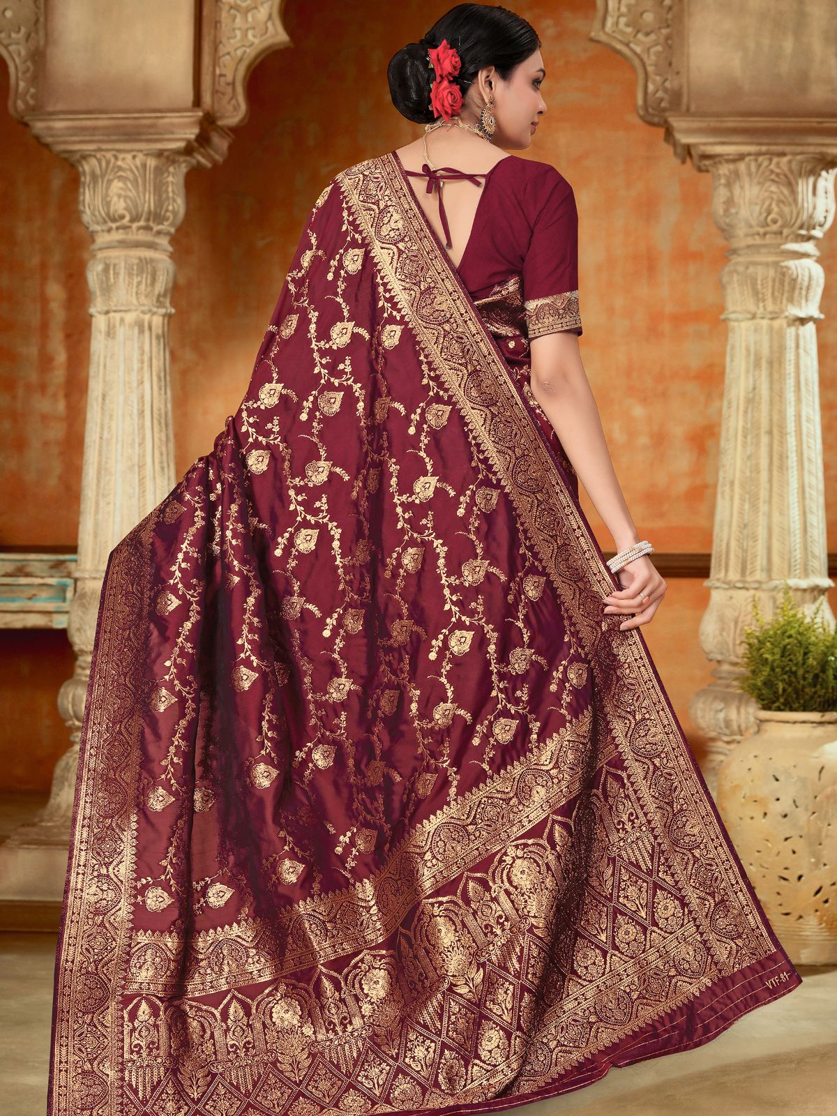 Odette Maroon Woven Banarasi Silk Saree With unstitched Blouse For Women