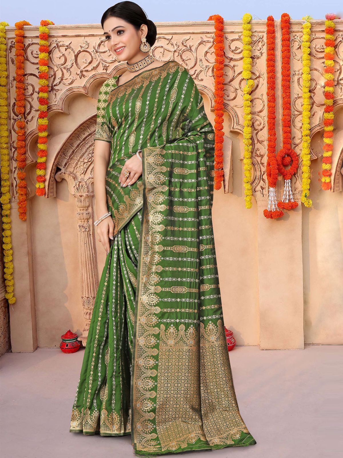 Odette Green Woven Banarasi Silk Saree With Unstitched Blouse For Women