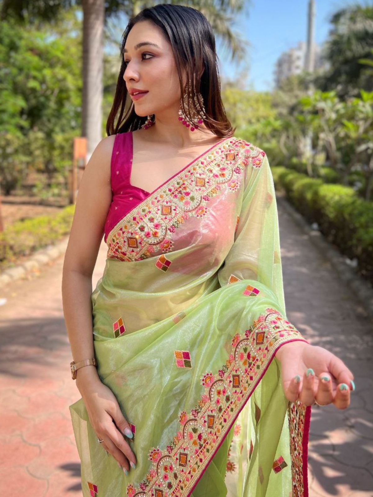 Odette Green Embroidered Net Saree With Unstitched Blouse For Women