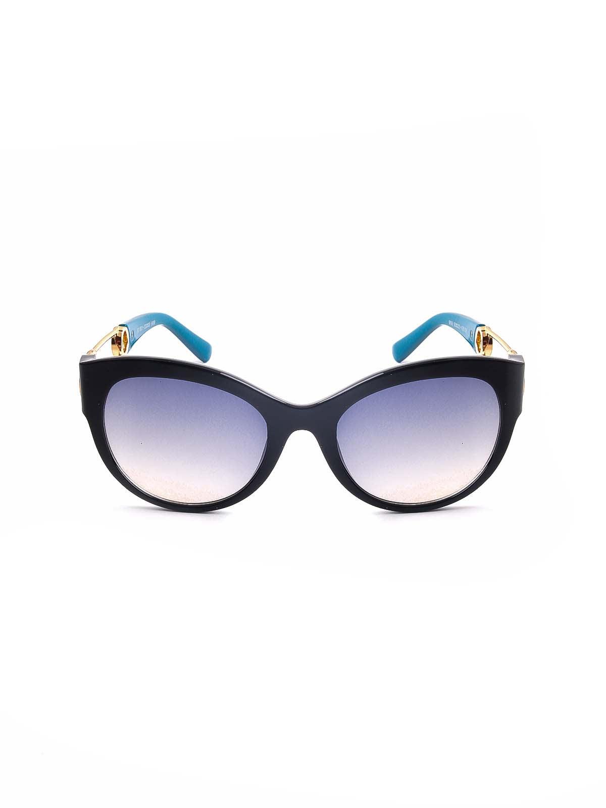 Odette Women Black Frame Classic Flared Sunglasses