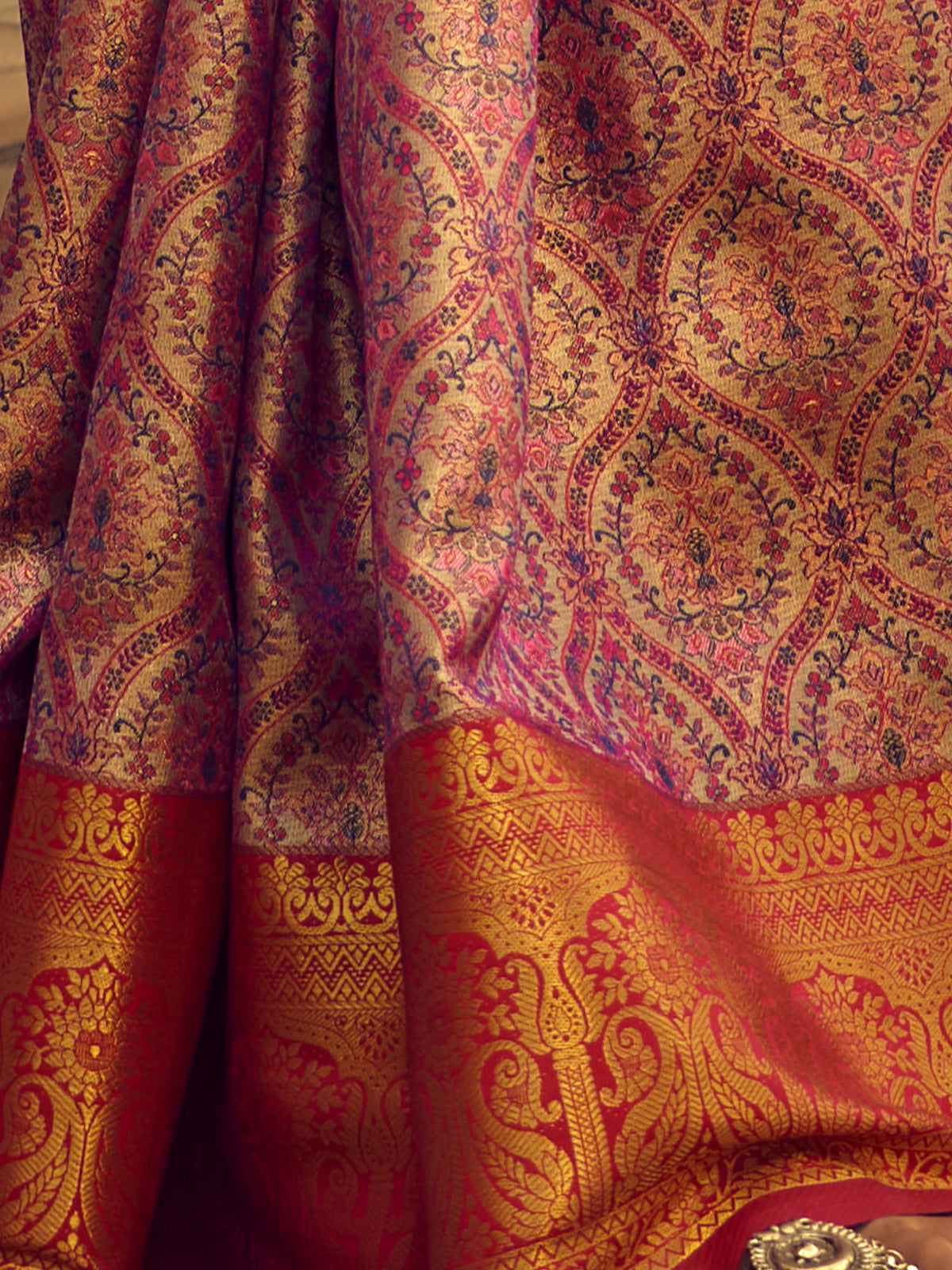 Odette Purple Handloom Woven Silk Blend Saree for Women With Unstitched Blouse