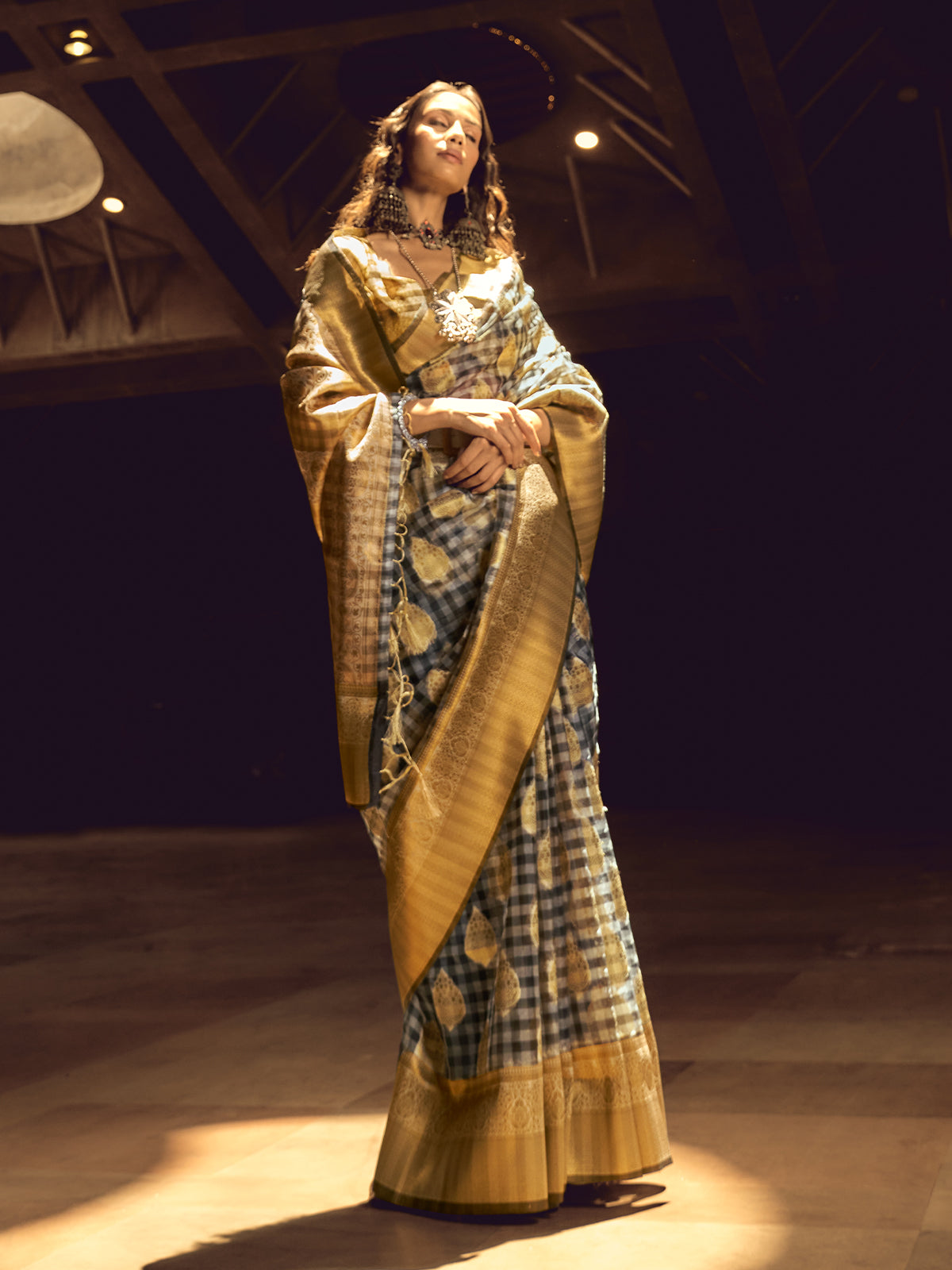 Odette Yellow Handloom Woven Silk Blend Saree For Women