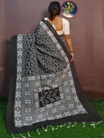 Odette Black Cotton Printed Saree With Unstitched Blouse For Women