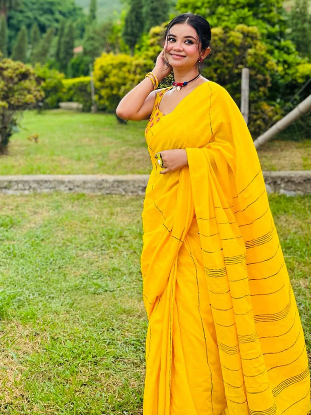 Odette Yellow Cotton Handloom Saree  With Unstitched Blouse for Women
