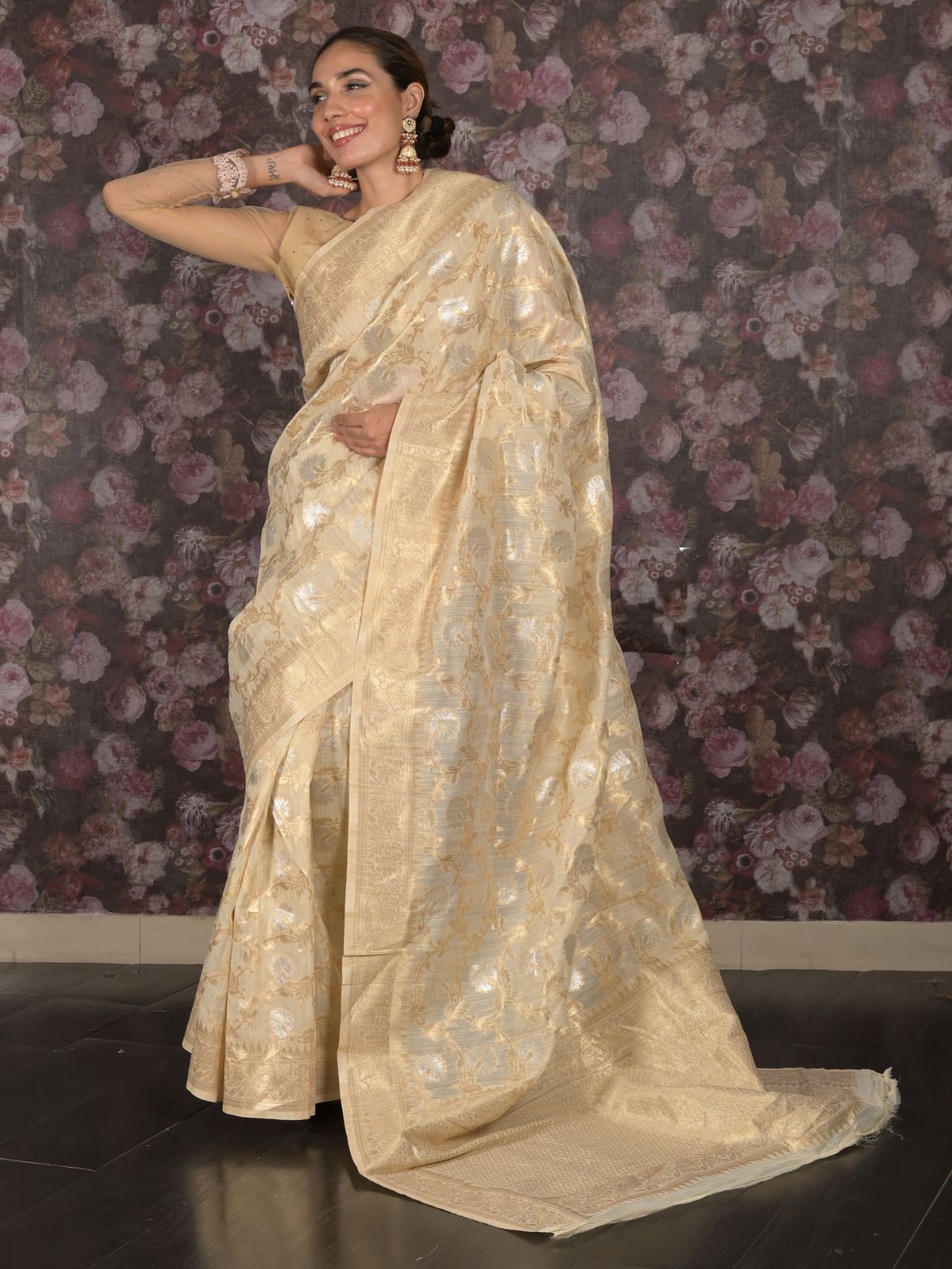 Odette Cream Cotton Blend Woven Saree with Unstitched Blouse for Women