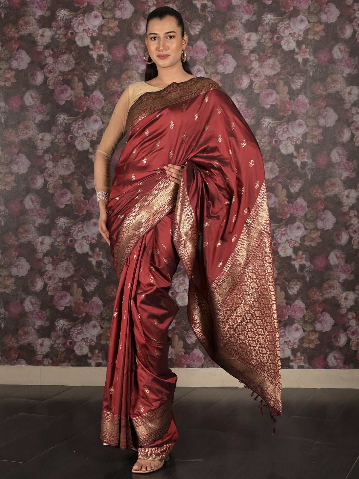 Odette Maroon Silk Blend Woven Saree with Unstitched Blouse for Women