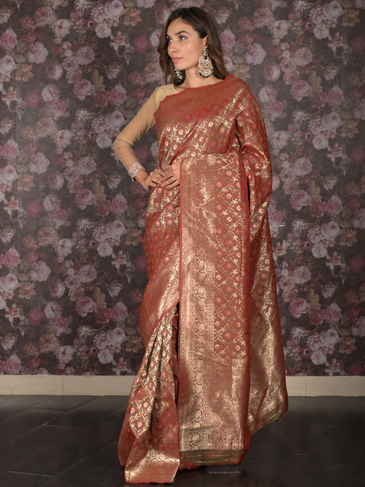 Odette Red Shaded Silk Blend Woven Saree with Unstitched Blouse for Women