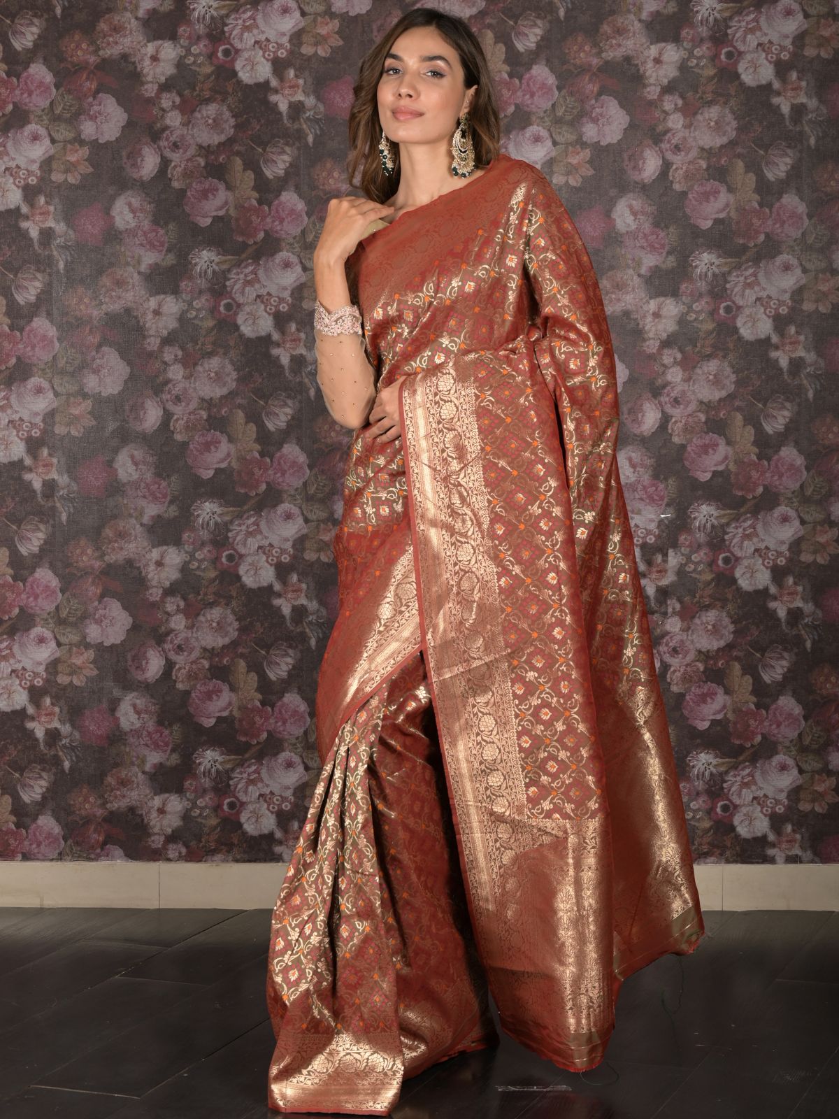 Odette Red Shaded Silk Blend Woven Saree with Unstitched Blouse for Women