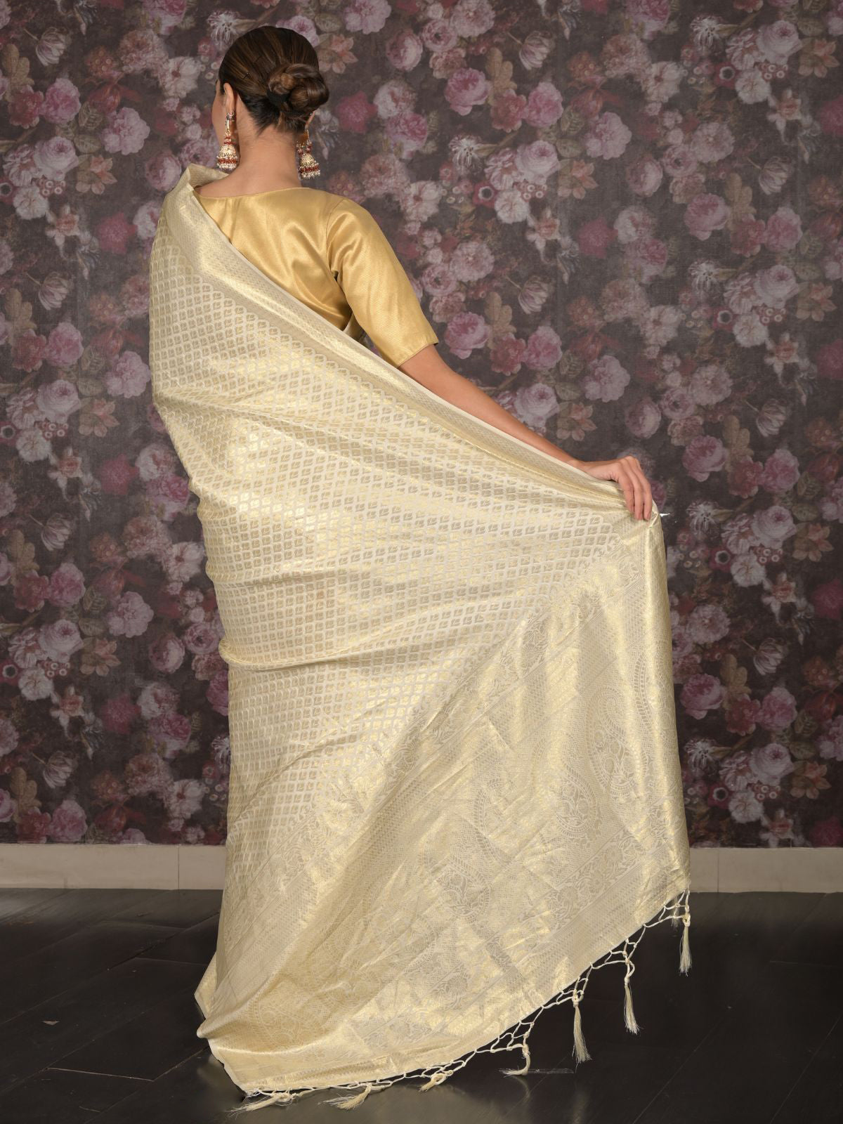 Odette Off White Gold Thread Woven Silk Blend Saree with Unstitched Blouse for Women