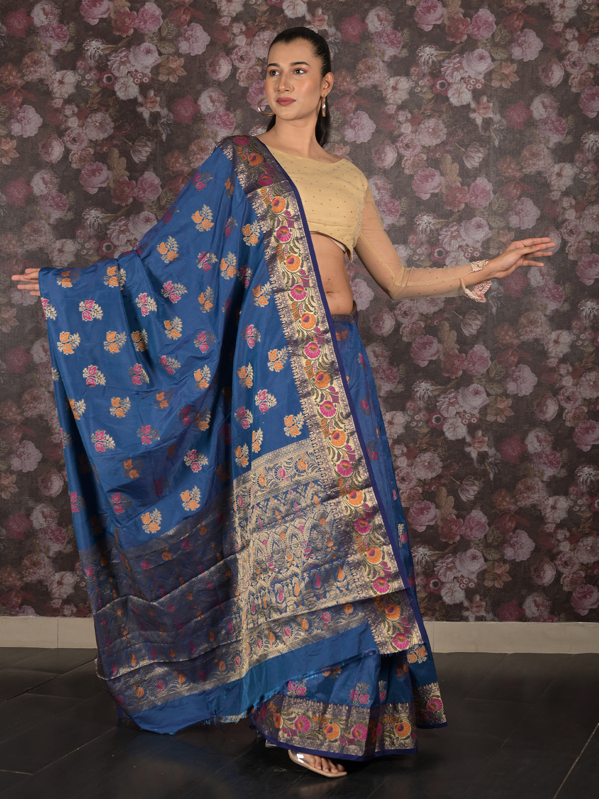 Odette Dark Blue Woven Silk Blend Saree With Unstitched Blouse For Women