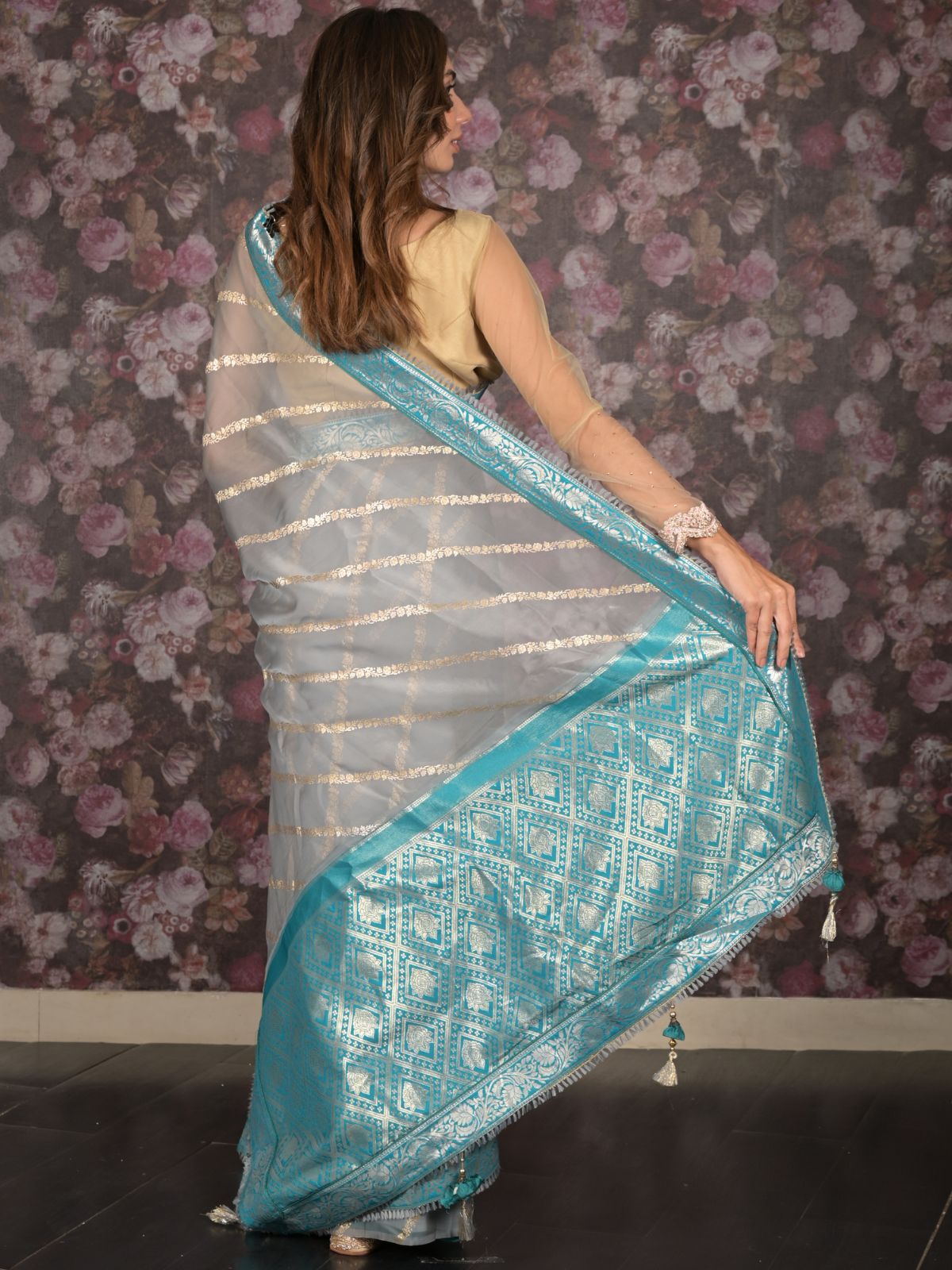 Odette Grey Printed Soft Net Saree with Unstitched Blouse for Women