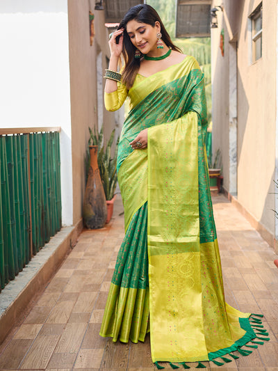 Odette Women's Green Silk  Saree with unstitched Blouse