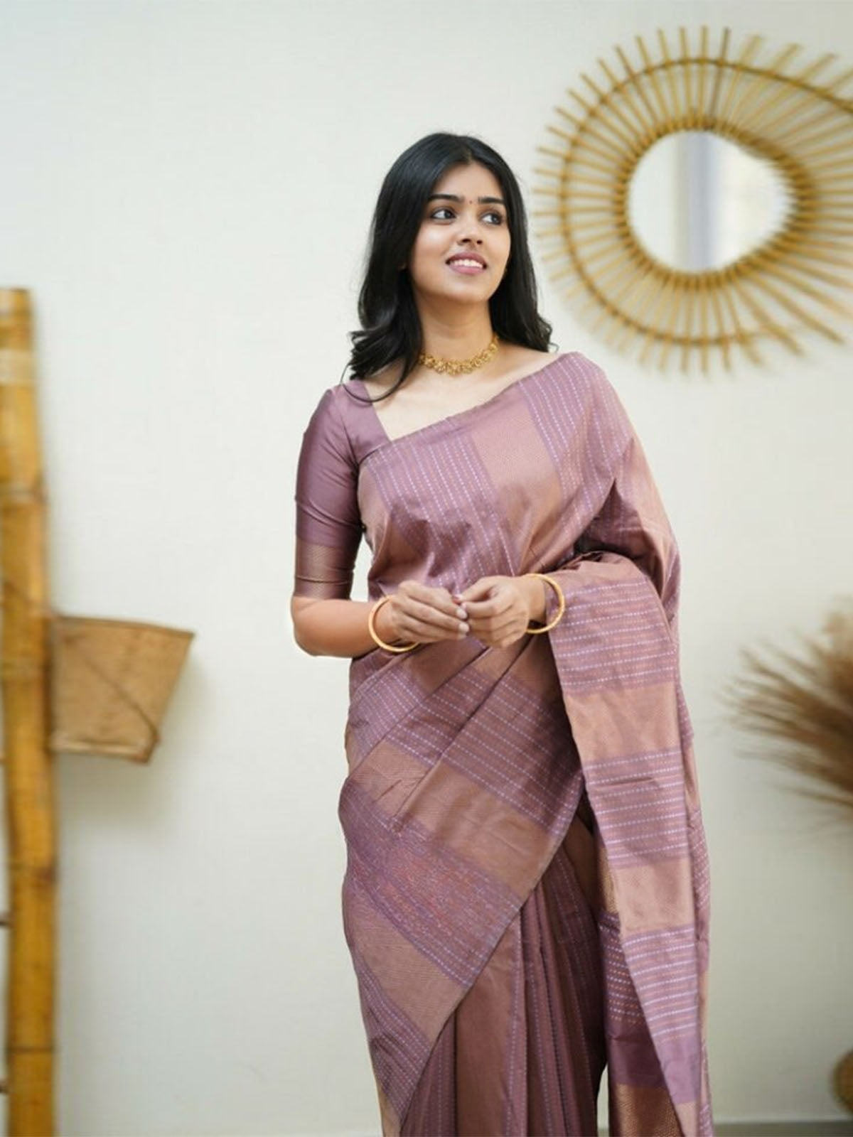 Odette Mauve Banarasi Silk Woven Saree With Unstitched Blouse For Women