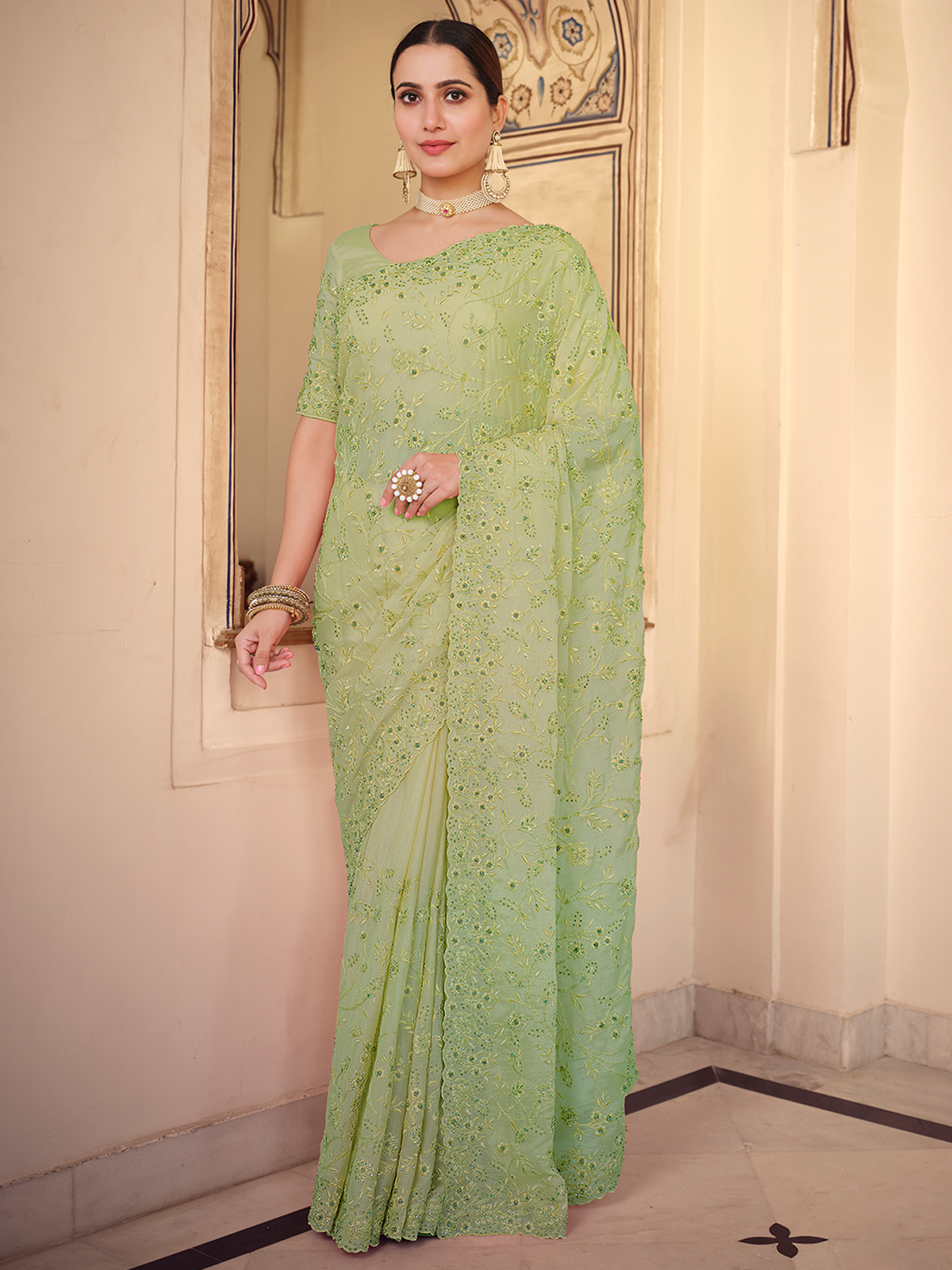 Green Chiffon Saree With Unstitched Blouse