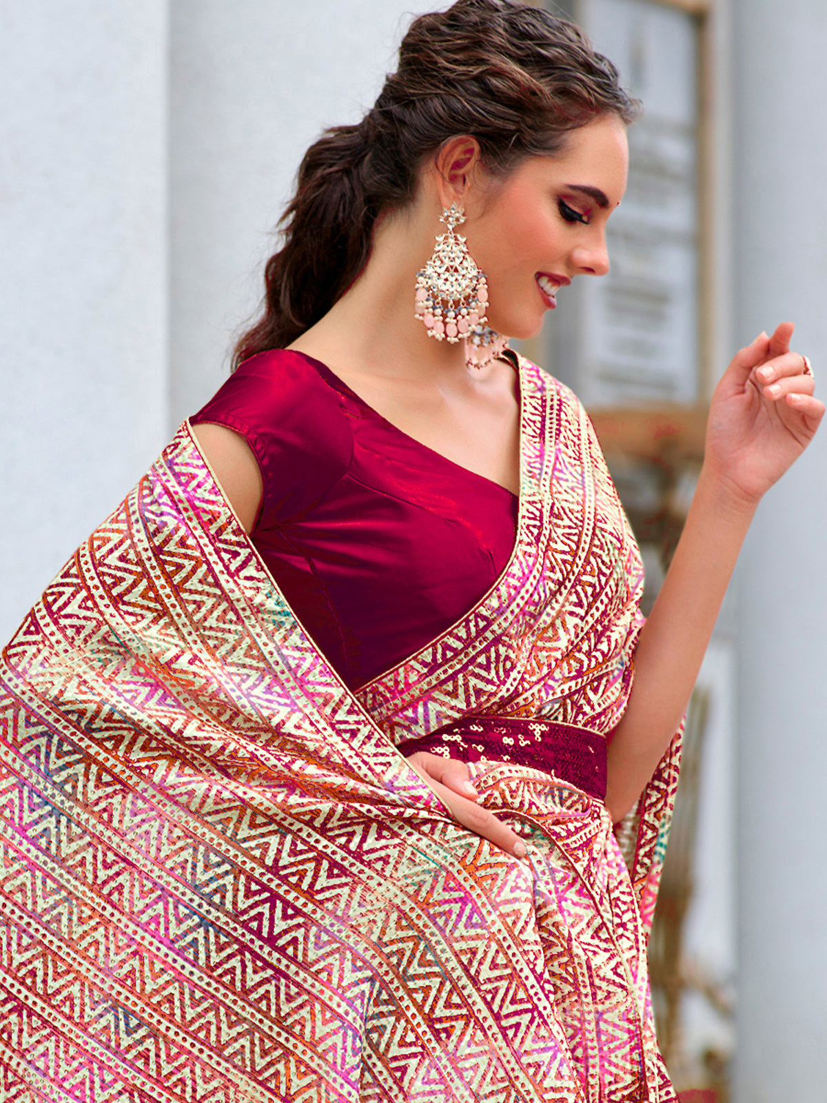 Odette Women Red Toned Multicolored Print And Embroidered Saree With Unstitched Blouse With Belt