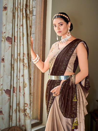 Odette Women Brown Saree With Unstitched Blouse