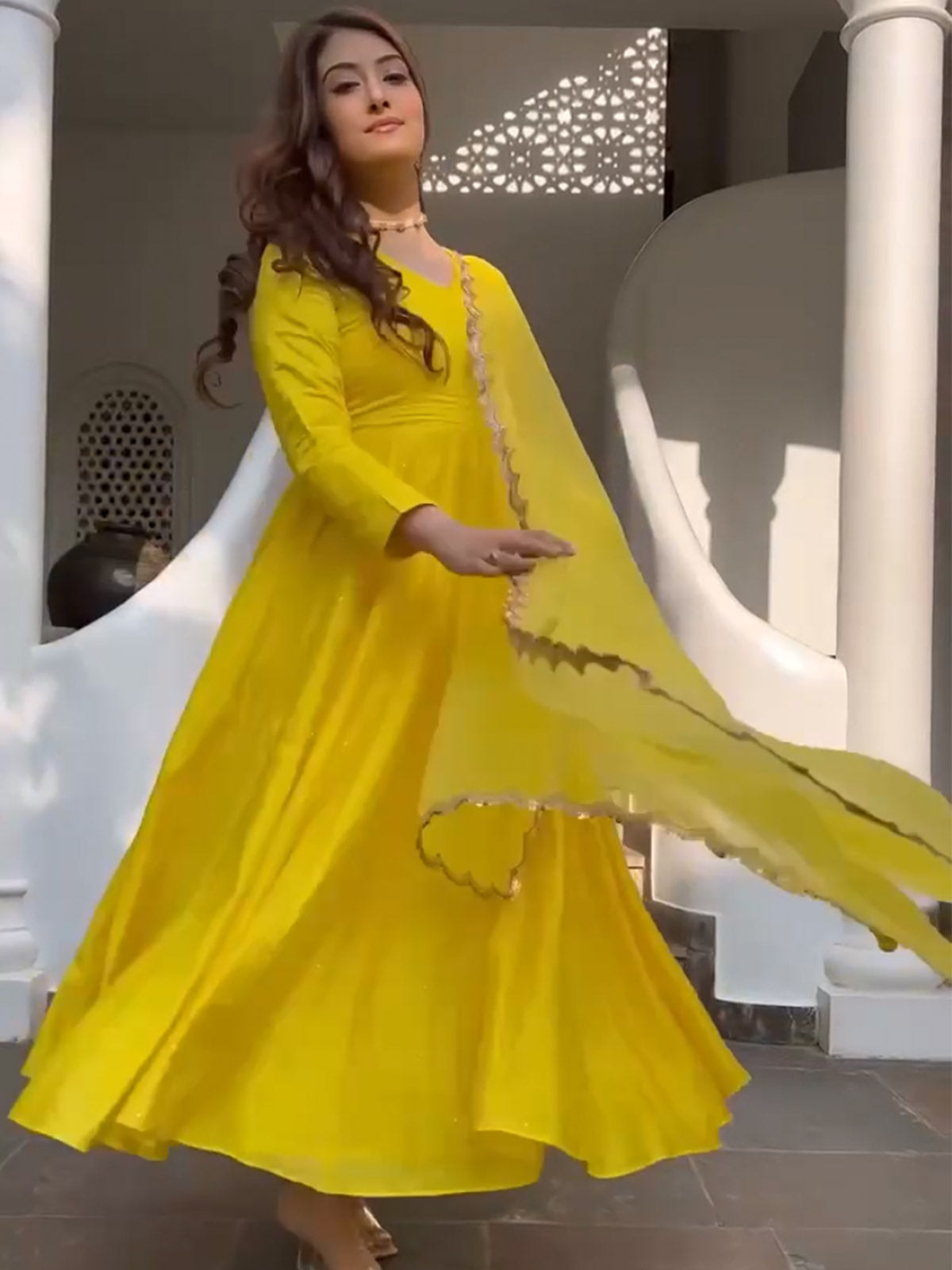 Yellow Haldi Function Wear Bridal Yellow Color Flared Gown With Pink Dupata  Suit | eBay