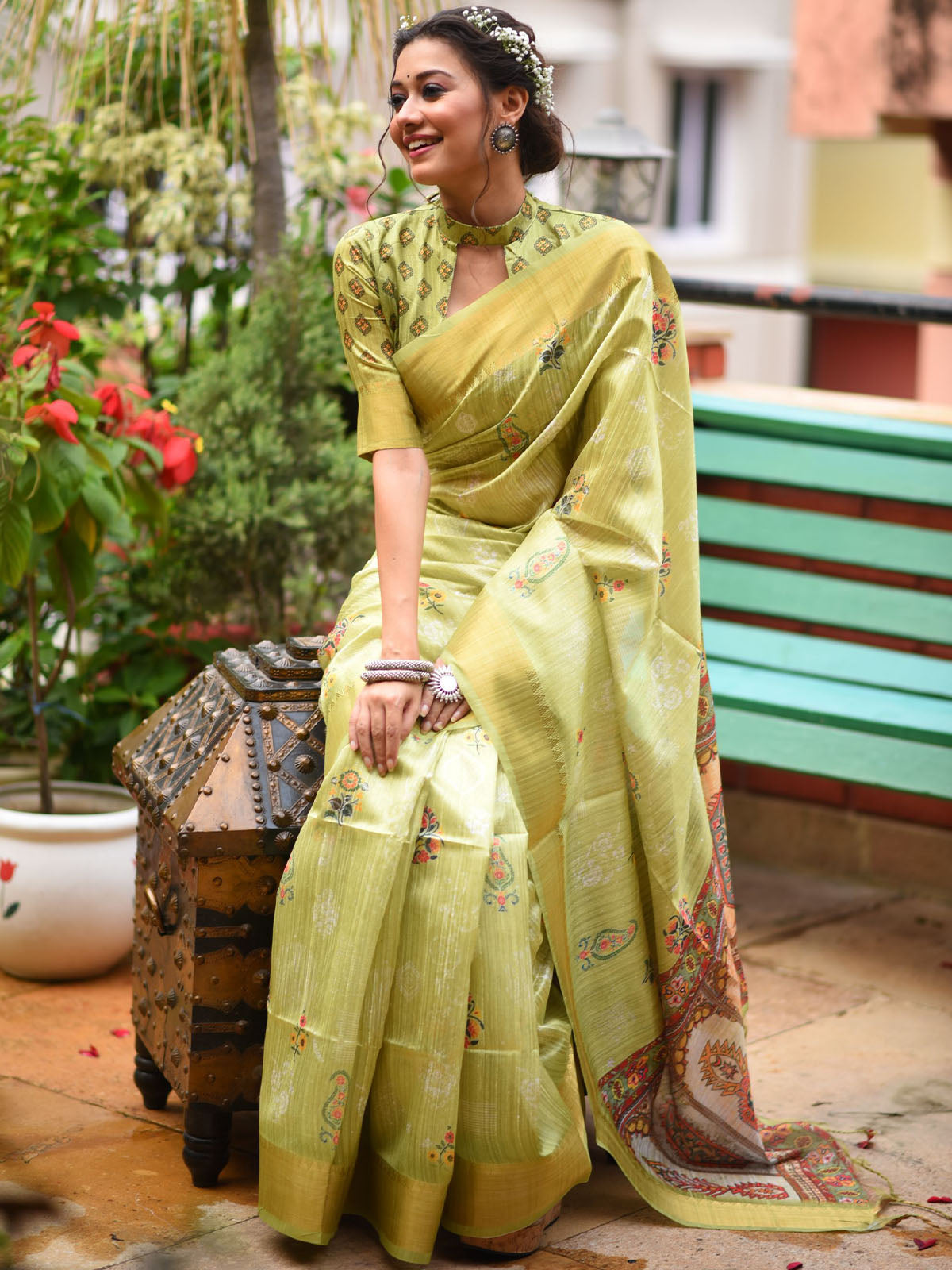 Odette Women Olive Green Tussar Silk Blend Saree With Unstitched Blouse