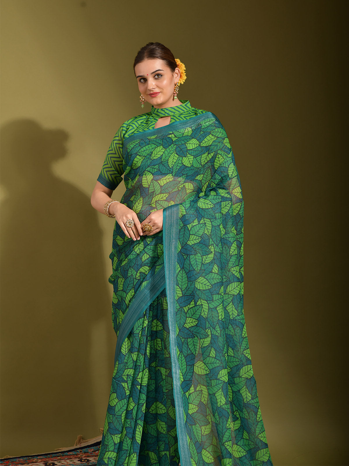 Odette Women Green Linen Designer Saree With Unstitched Blouse