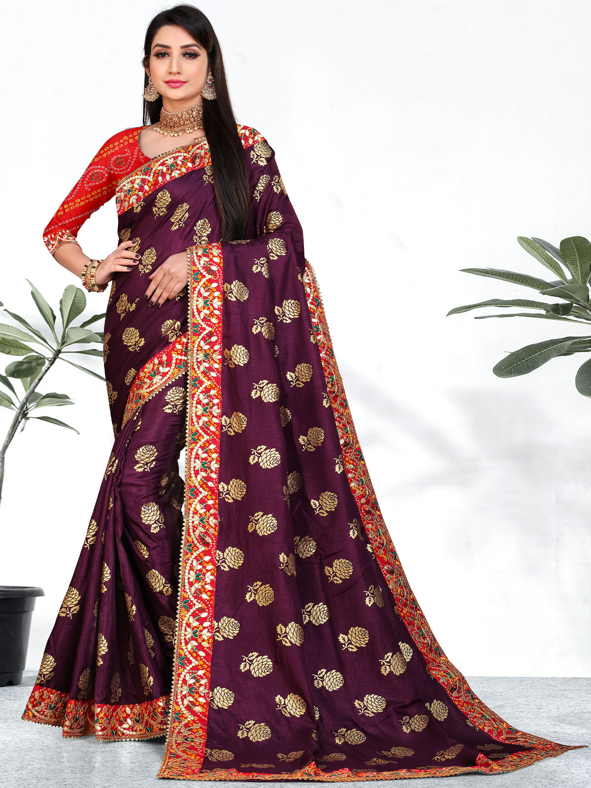 Stunning Violet Foil Print Saree With Unstitched Blouse