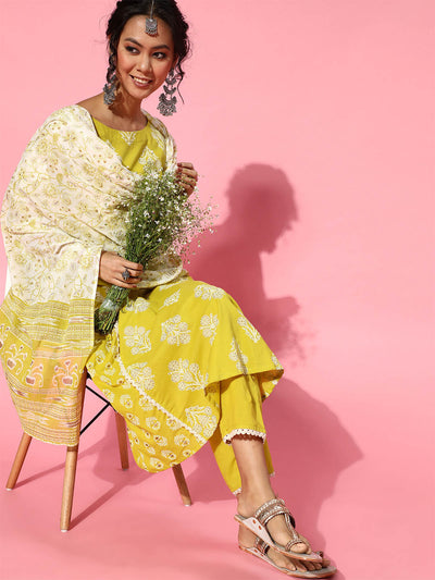 Odette Women Yellow Printed A-Line Stitched Kurta Set