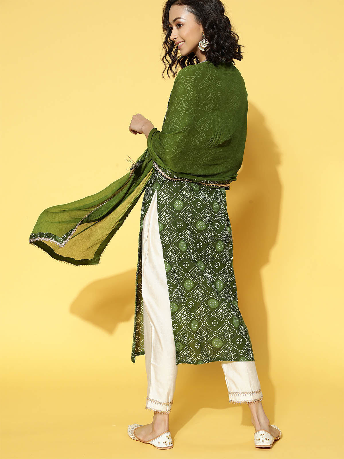 Odette Women Green Printed Straight Stitched Kurta Palazzo With Dupatta Set