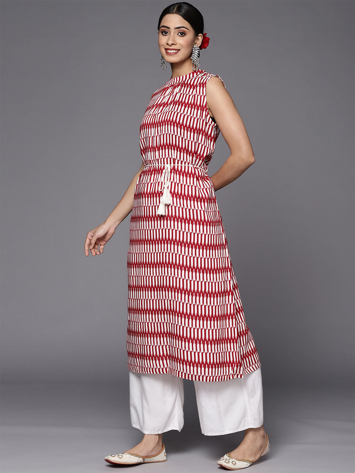 Odette Women Red And White Straight Viscose Stitched Kurta