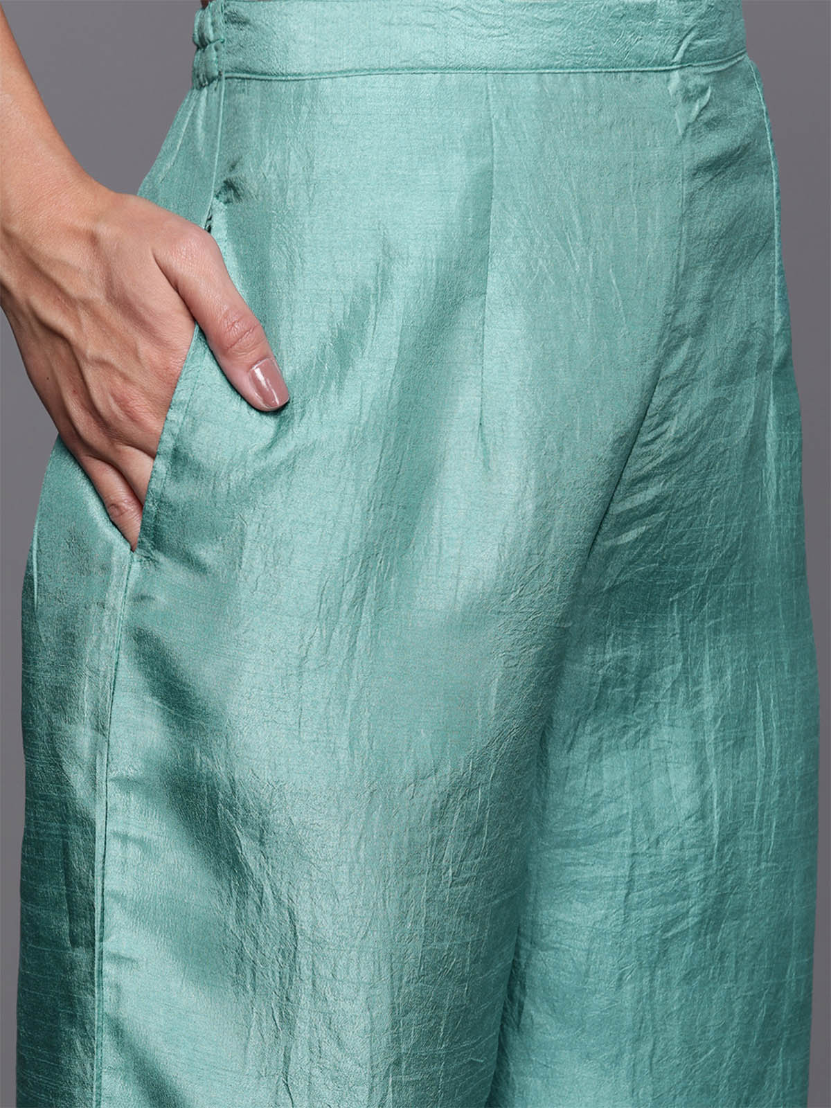 Odette Women Sea Green Foil Printed Straight Stitched Kurta Palazzo With Dupatta Set
